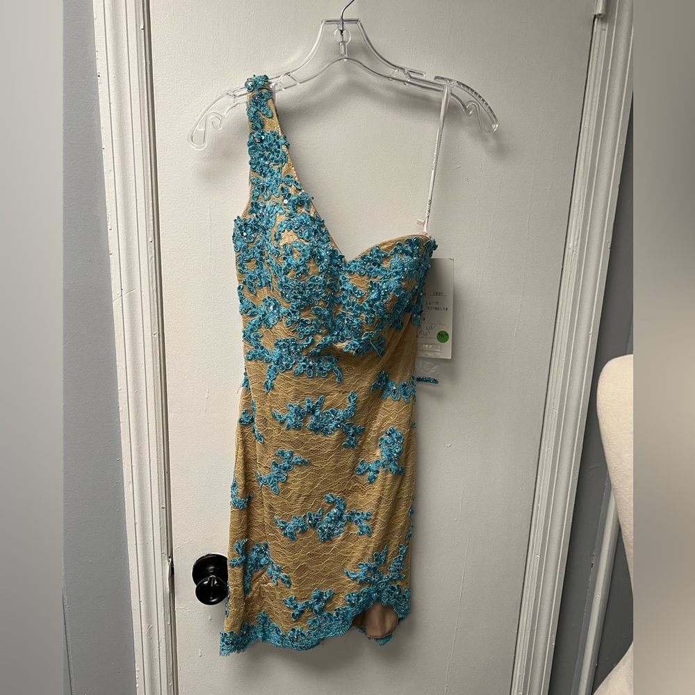 One-Shoulder Rachel Allan Turquoise And Latte Lace Dress